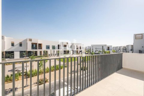 Townhouse de 4 dormitorios  No. 114364 5