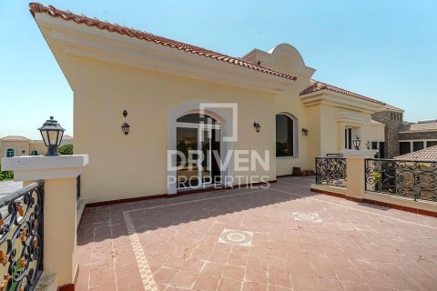 Вилла с 5 спальнями в Hacienda, ОАЭ №193821 6