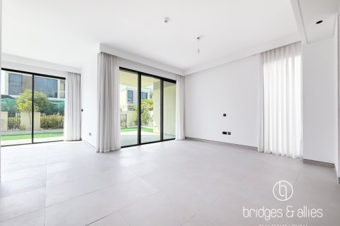 Villa de 4 dormitorios en Dubai, UAE No. 103157 4