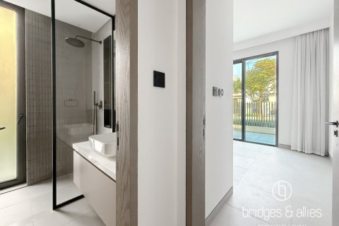 Villa de 4 dormitorios en Dubai, UAE No. 103157 18