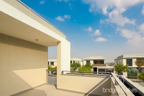 Villa de 4 dormitorios en Dubai, UAE No. 103157 16