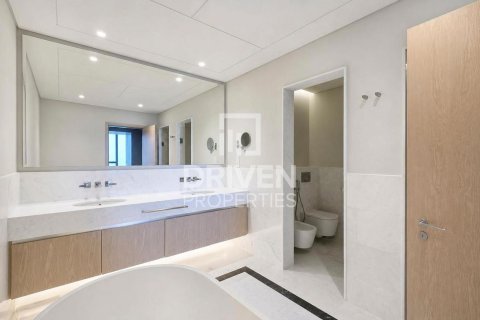 1 bedroom Apartment in The Palm Tower, UAE No. 192230 14