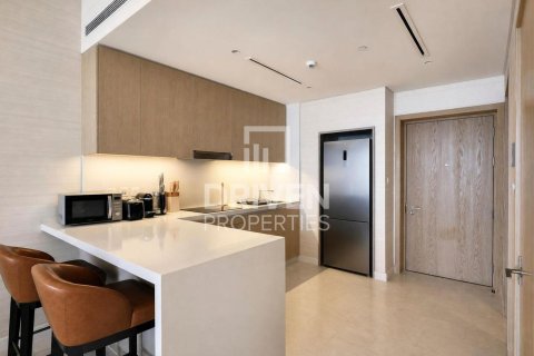 1 bedroom Apartment in The Palm Tower, UAE No. 192230 11