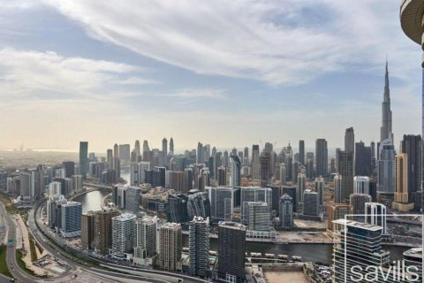 Квартира с 3 спальнями в Paramount Tower Hotel & Residences, ОАЭ №194651 3