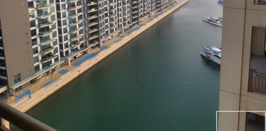 Квартира с 2 спальнями в Marina Residences, ОАЭ №194648