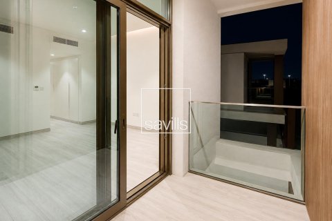 3 bedrooms Townhouse in Abu Dhabi, UAE No. 199194 8