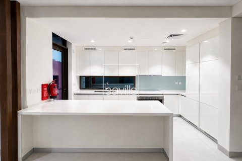 3 bedrooms Townhouse in Abu Dhabi, UAE No. 199194 12