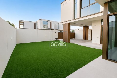 3 bedrooms Townhouse in Abu Dhabi, UAE No. 199194 6