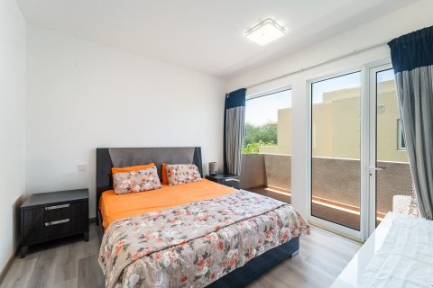 4 bedrooms Villa in Dubai, UAE No. 161070 25