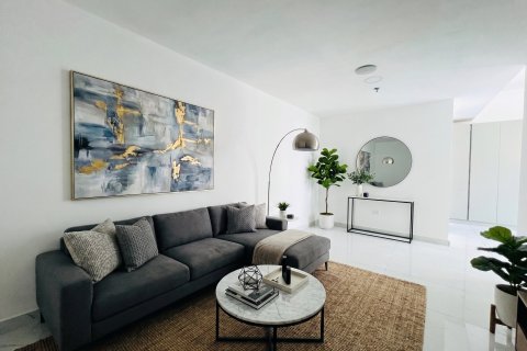 Apartment de 3 dormitorios en Dubai, UAE No. 161068 24