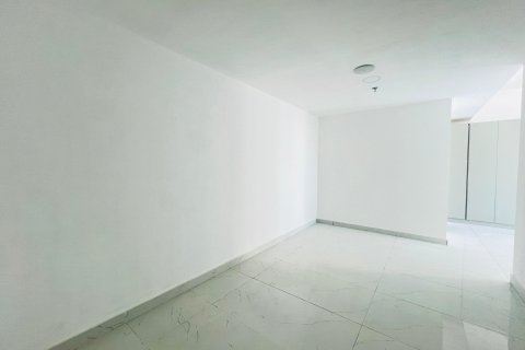 Apartment de 3 dormitorios en Dubai, UAE No. 161068 13