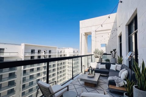 Apartment de 3 dormitorios en Dubai, UAE No. 161068