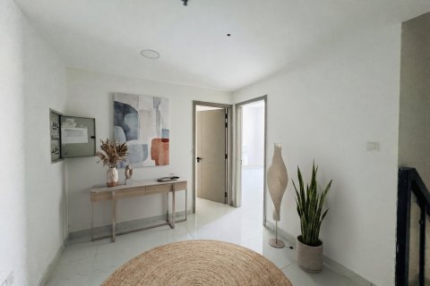 Apartment de 3 dormitorios en Dubai, UAE No. 161068 9