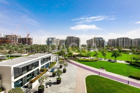 Квартира с 3 спальнями в Executive Residences, ОАЭ №162102 11