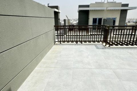 3 bedrooms Townhouse in DAMAC Hills (Akoya by DAMAC), UAE No. 145162 11