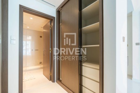 2 bedrooms Apartment in EMAAR Beachfront, UAE No. 191786 20