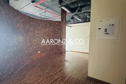 82m² Office in Business Bay, UAE No. 139960 8