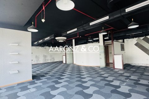 82m² Office in Business Bay, UAE No. 139960
