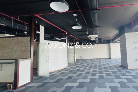 82m² Office in Business Bay, UAE No. 139960 5