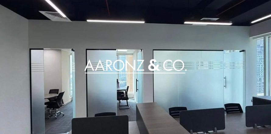 87m² Office in Business Bay, UAE No. 139954