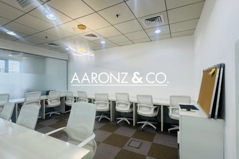 102m² Office in Business Bay, UAE No. 139959