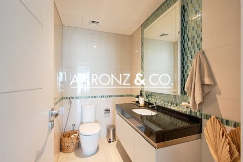 Квартира с 2 спальнями в Damac Heights, ОАЭ №139956 12