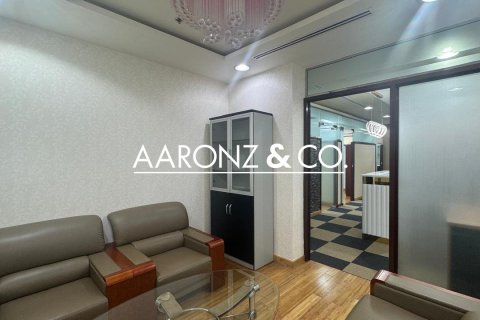 89m² Office in Business Bay, UAE No. 139957