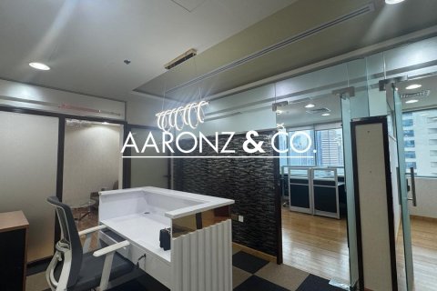 89m² Office in Business Bay, UAE No. 139957 6