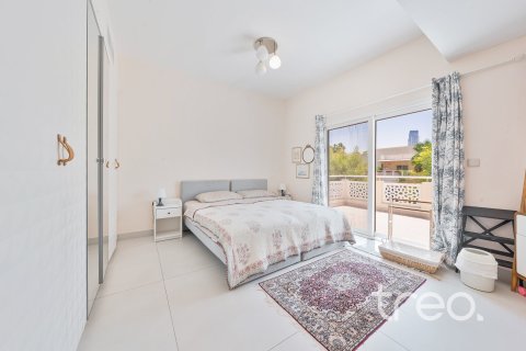 Villa de 3 dormitorios en Meadows, UAE No. 186725 19
