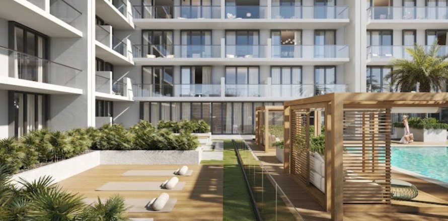 Studio Apartment in Dubai, UAE No. 169522