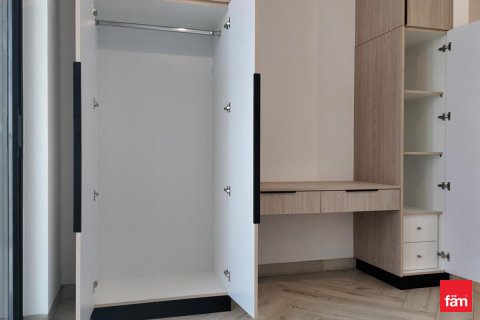 34.3m² Apartment in Dubai, UAE No. 169520 3