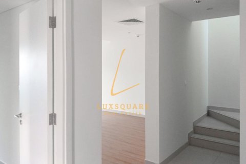 Townhouse de 2 dormitorios No. 127959 8