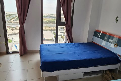 Apartment de 3 dormitorios en Hayat Boulevard, UAE No. 145924 16