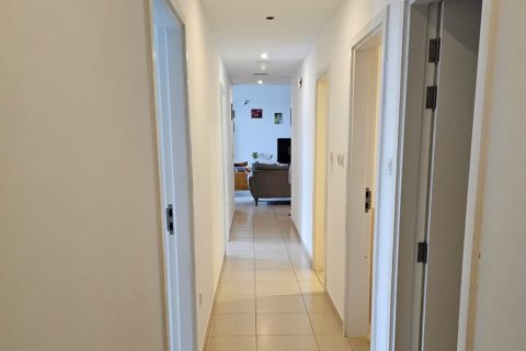 Apartment de 3 dormitorios en Hayat Boulevard, UAE No. 145924