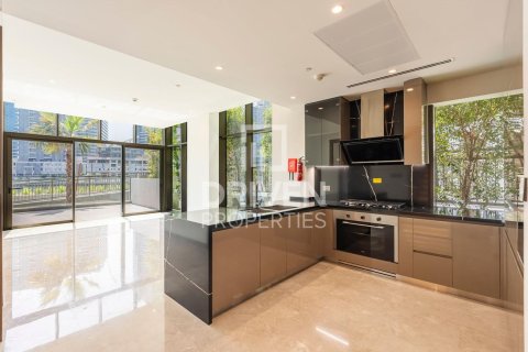 Квартира с 3 спальнями  №121390 3