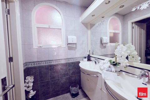 6 bedrooms Villa in Al Barsha, UAE No. 137320 6