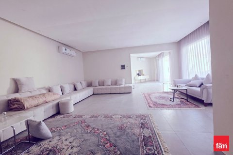6 bedrooms Villa in Al Barsha, UAE No. 137320 12