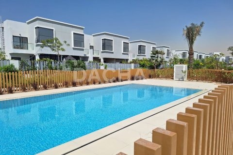 Townhouse de 1 chambre à Dubai Land, UAE No. 155621 20