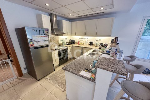 Вилла с 2 спальнями в Jumeirah Village Triangle, ОАЭ №155624 18