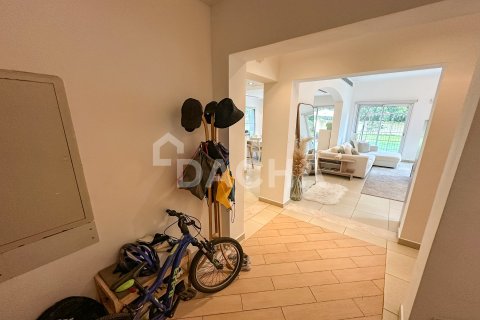 Вилла с 2 спальнями в Jumeirah Village Triangle, ОАЭ №155624 23