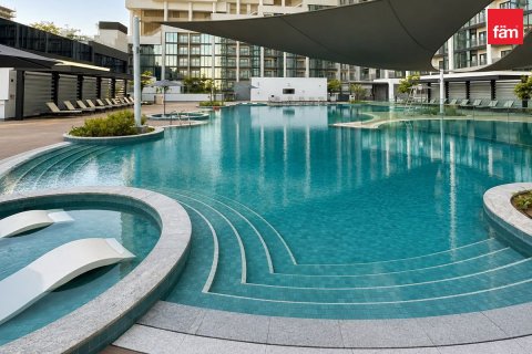 3 bedrooms Apartment in Dubai, UAE No. 210089 11