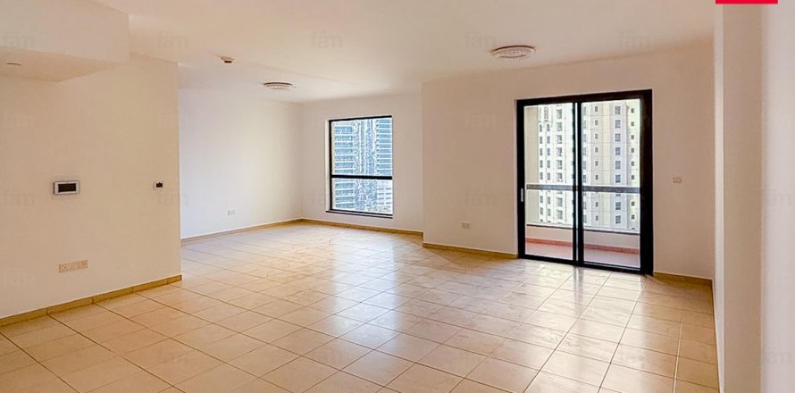 Appartement de 3 chambres à Dubai, UAE No. 210095