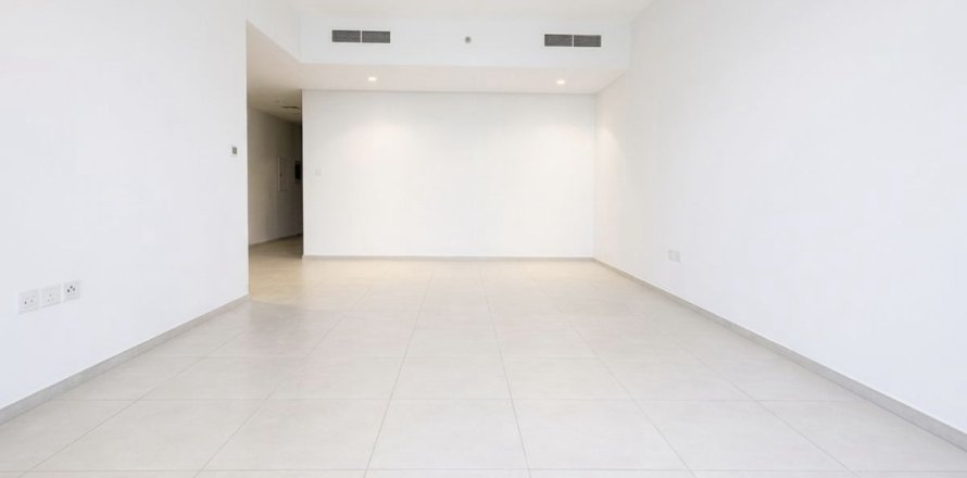 2 bedrooms Apartment in Dubai Science Park, UAE No. 168040