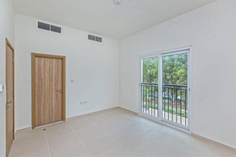 Townhouse de 2 dormitorios en Villanova, UAE No. 151480 4