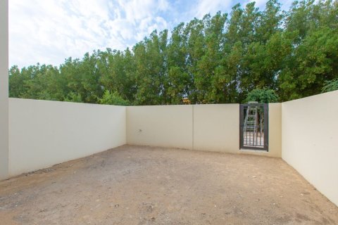 Townhouse de 2 dormitorios en Villanova, UAE No. 151480 8