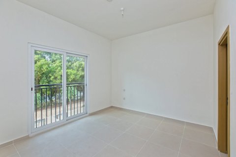 Townhouse de 2 dormitorios en Villanova, UAE No. 151480 3