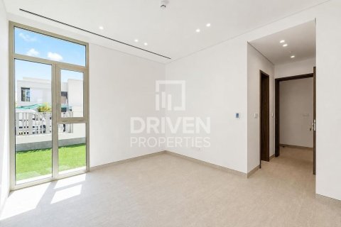 Вилла с 5 спальнями в Jumeirah Park, ОАЭ №209427 10