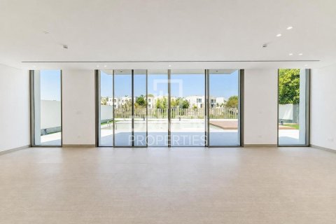 Вилла с 5 спальнями в Jumeirah Park, ОАЭ №209427 4