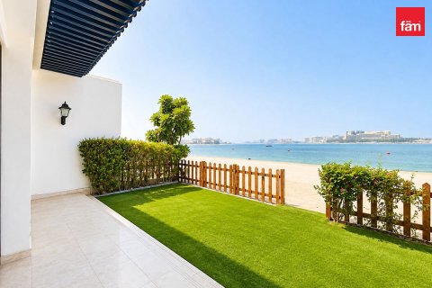 Villa de 5 dormitorios en Palm Jumeirah, UAE No. 205810 8