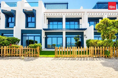 Villa de 5 dormitorios en Palm Jumeirah, UAE No. 205810 3